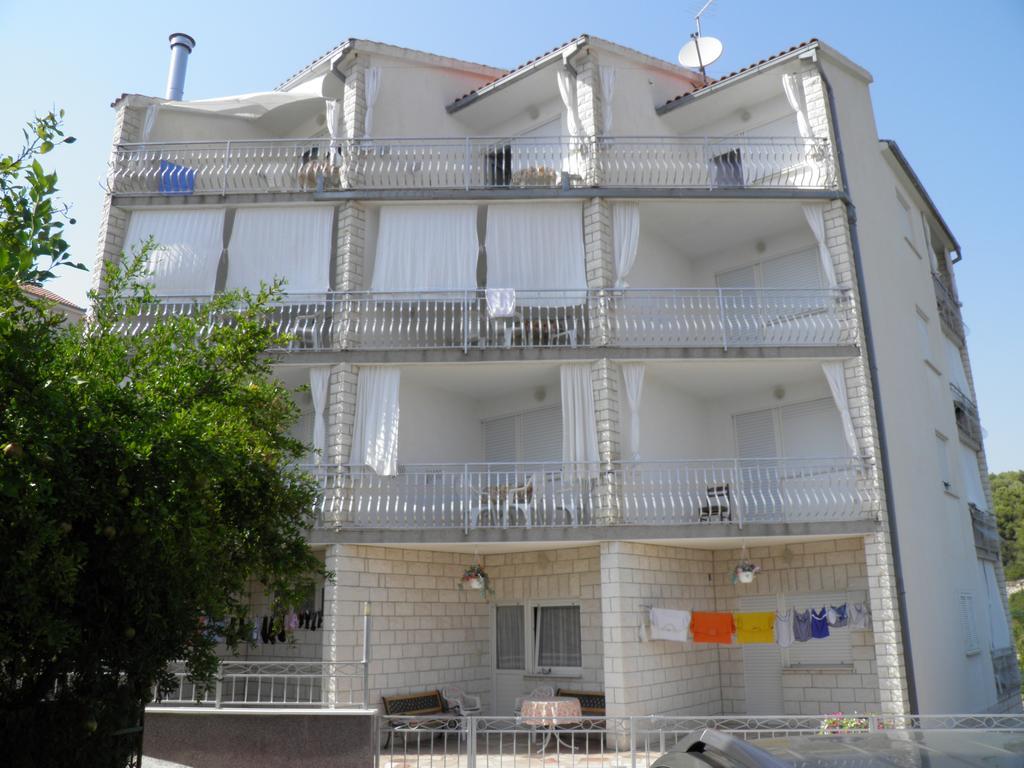 Apartments Horizont Trogir Exterior foto