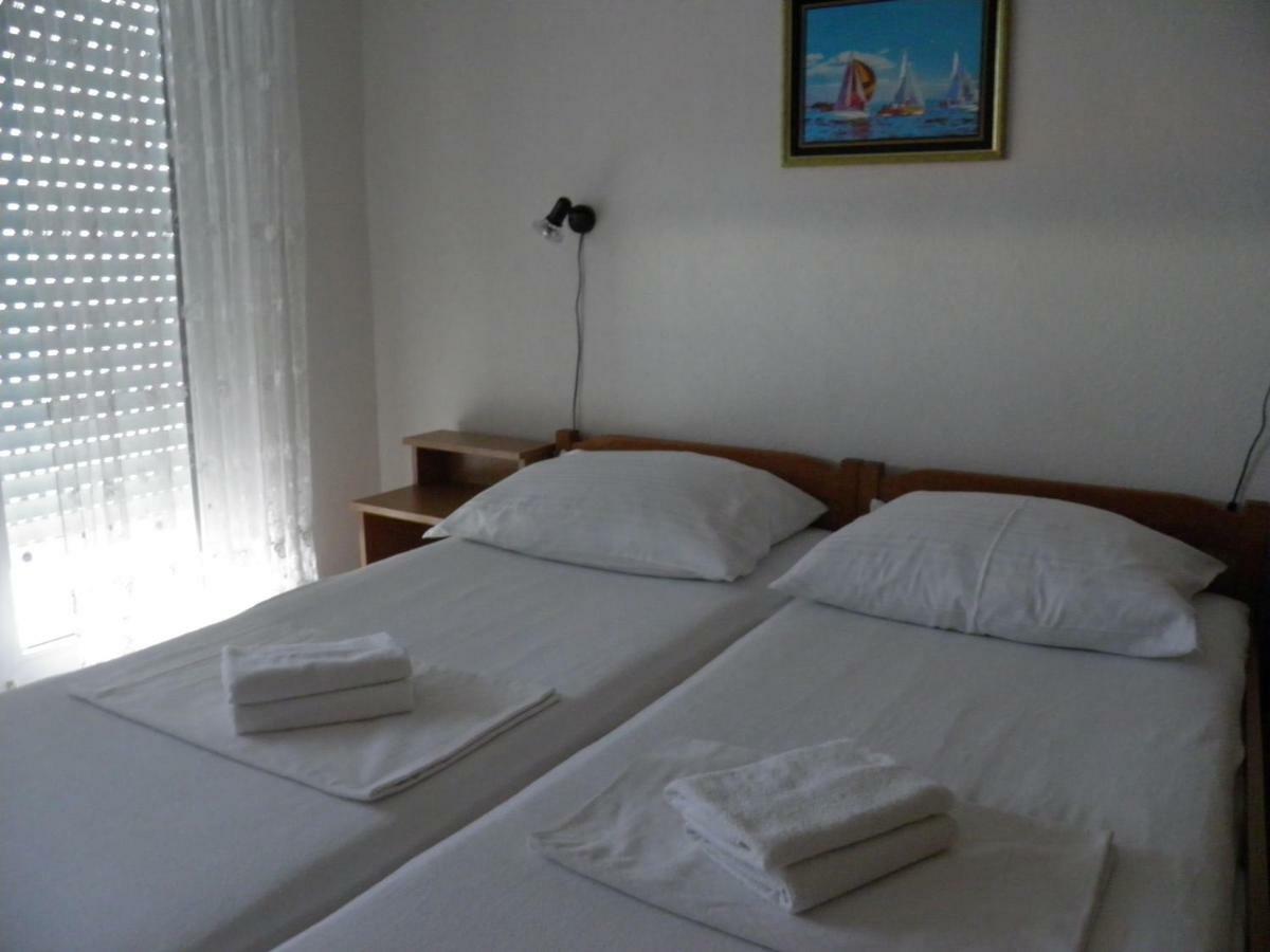 Apartments Horizont Trogir Habitación foto